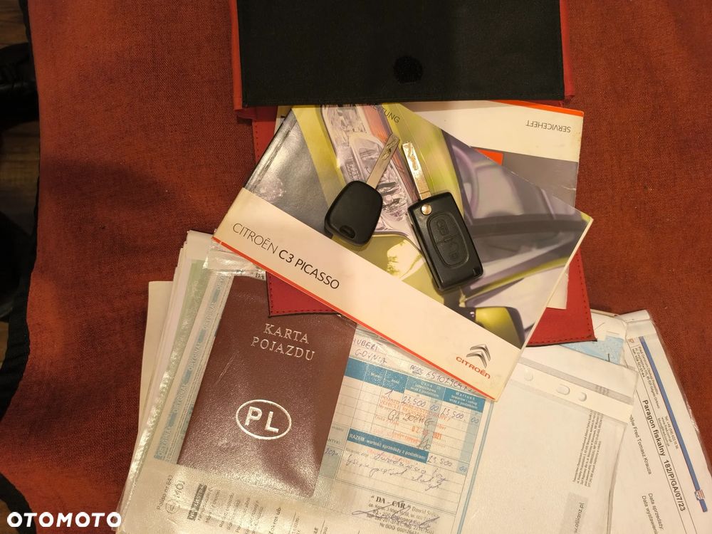 Citroën C3 Picasso e-HDi 90 FAP EGS6 Selection - 10