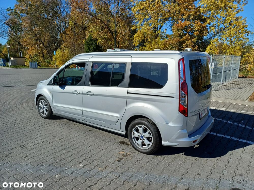 Ford Tourneo Connect Grand - 4