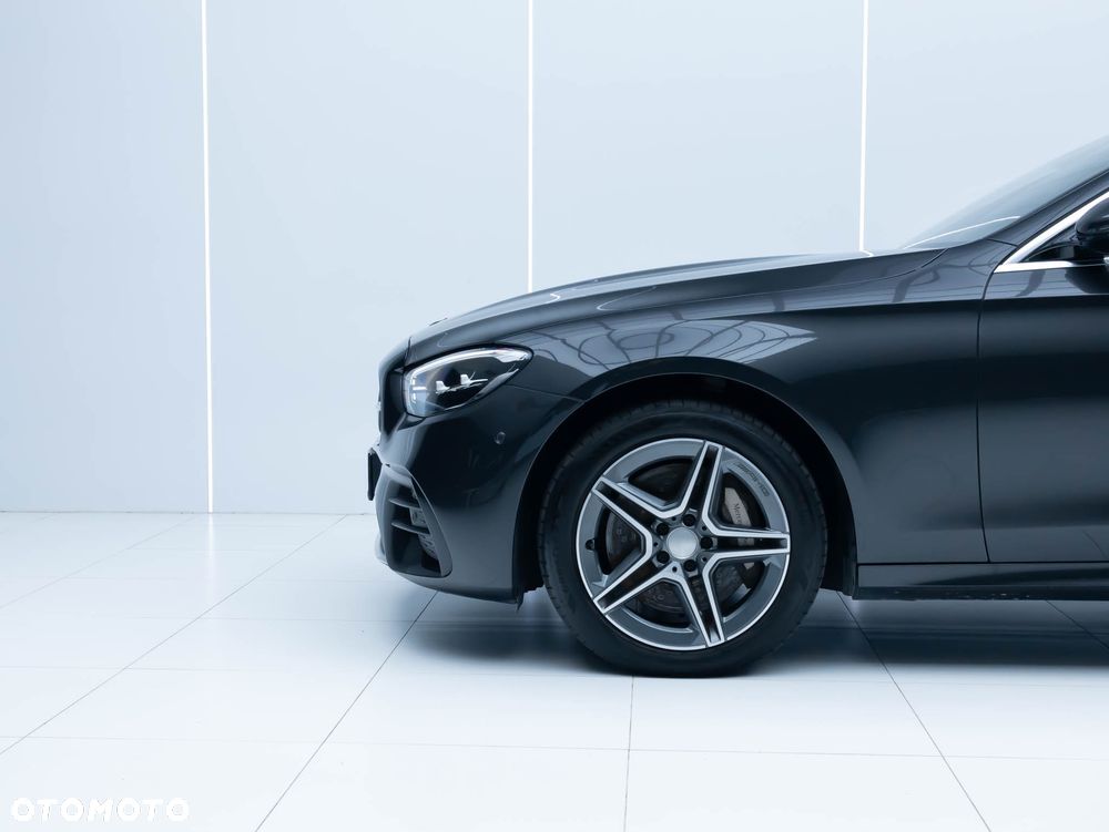 Mercedes-Benz Klasa E 300 de 4Matic 9G-TRONIC AMG Line - 10