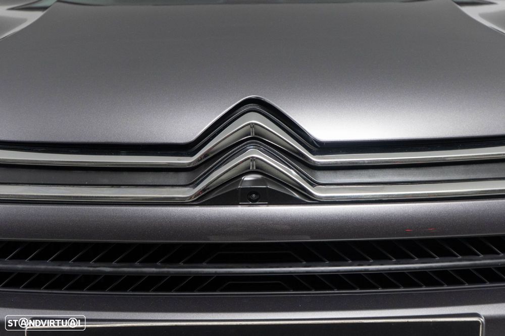 Citroën C4 1.2 PureTech Shine - 16