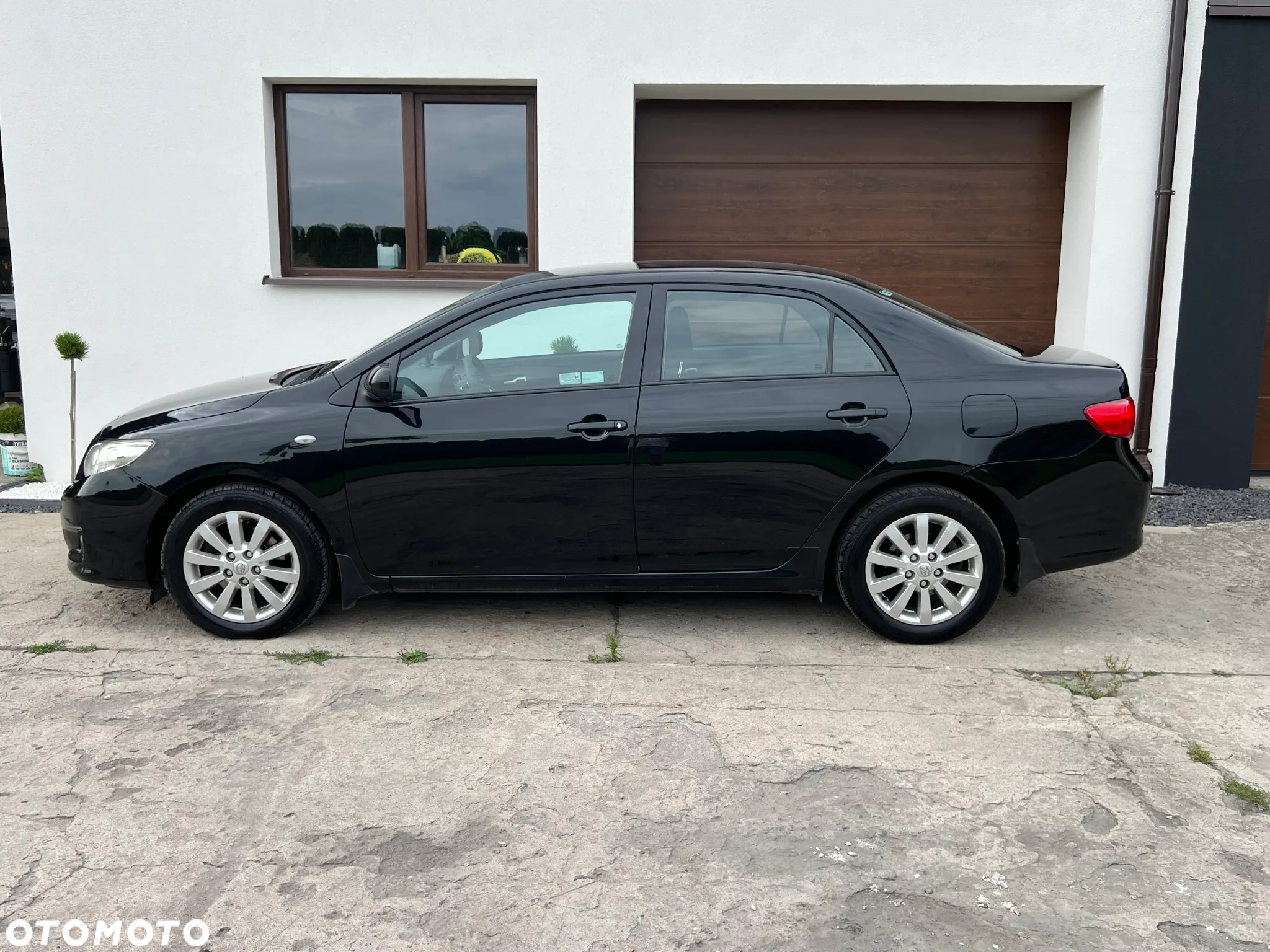 Toyota Corolla - 6