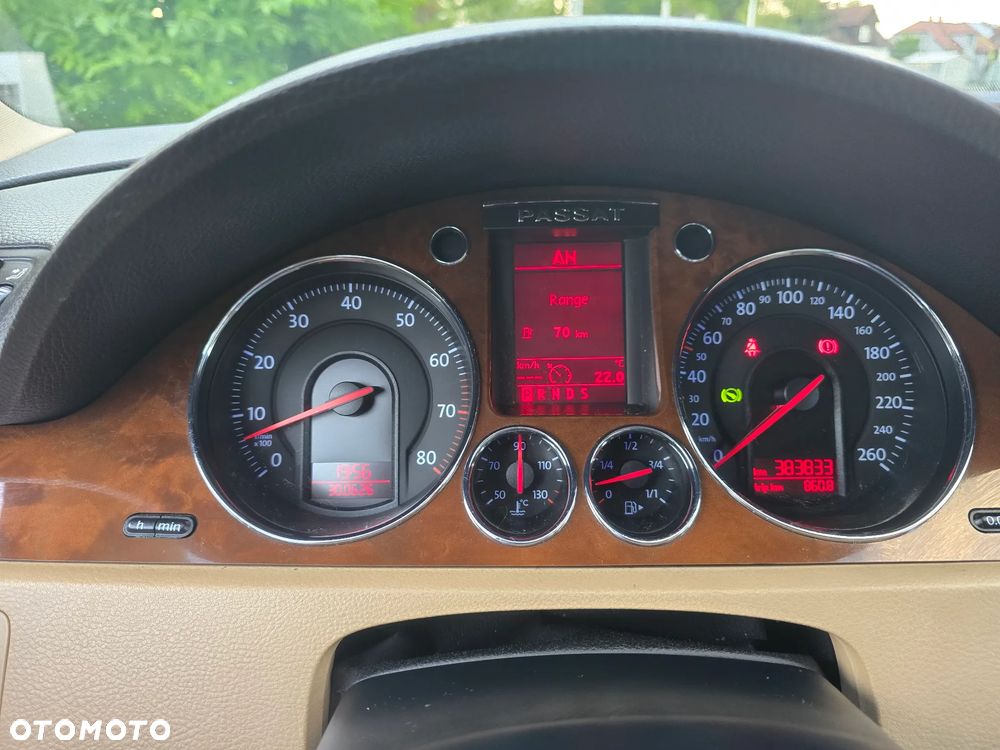 Volkswagen Passat 3.2 V6 FSI 4Mot Highline DSG - 7