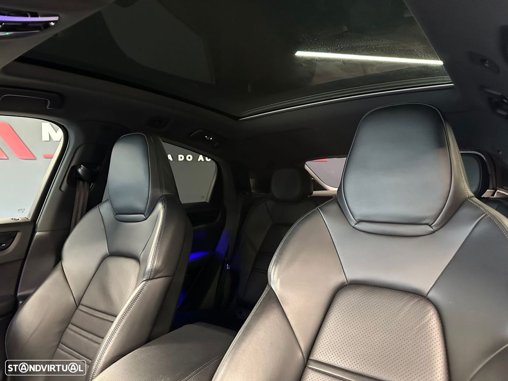 Porsche Cayenne Coupé E-Hybrid - 4