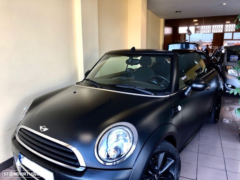 MINI Cabrio Cooper D - 13