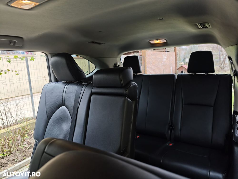 Toyota Highlander 2.5 L Hybrid Dynamic Force 248CP Exclusive Metallic - 6