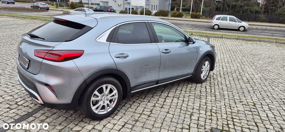 Kia XCeed 1.5 T-GDI M - 5