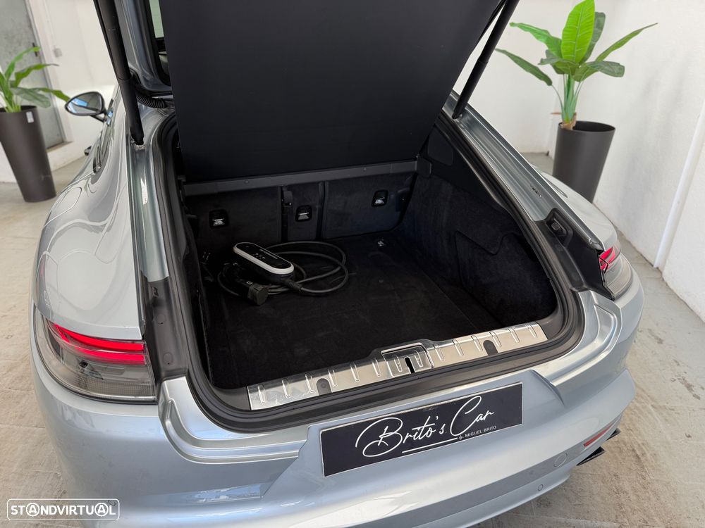 Porsche Panamera 4 E-Hybrid Platinum Edition - 31