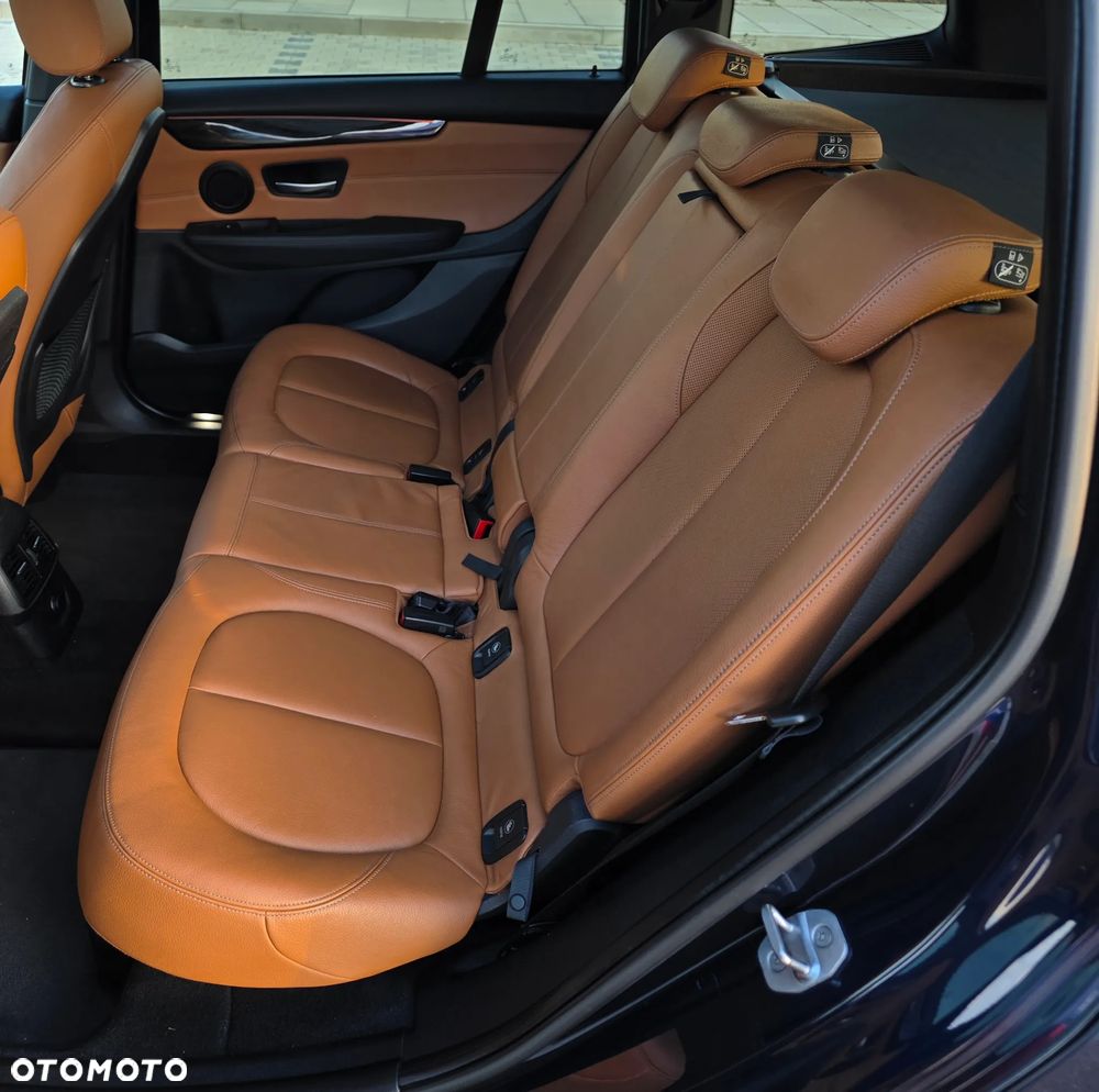 BMW Seria 2 218d Sport-Aut Luxury Line - 17