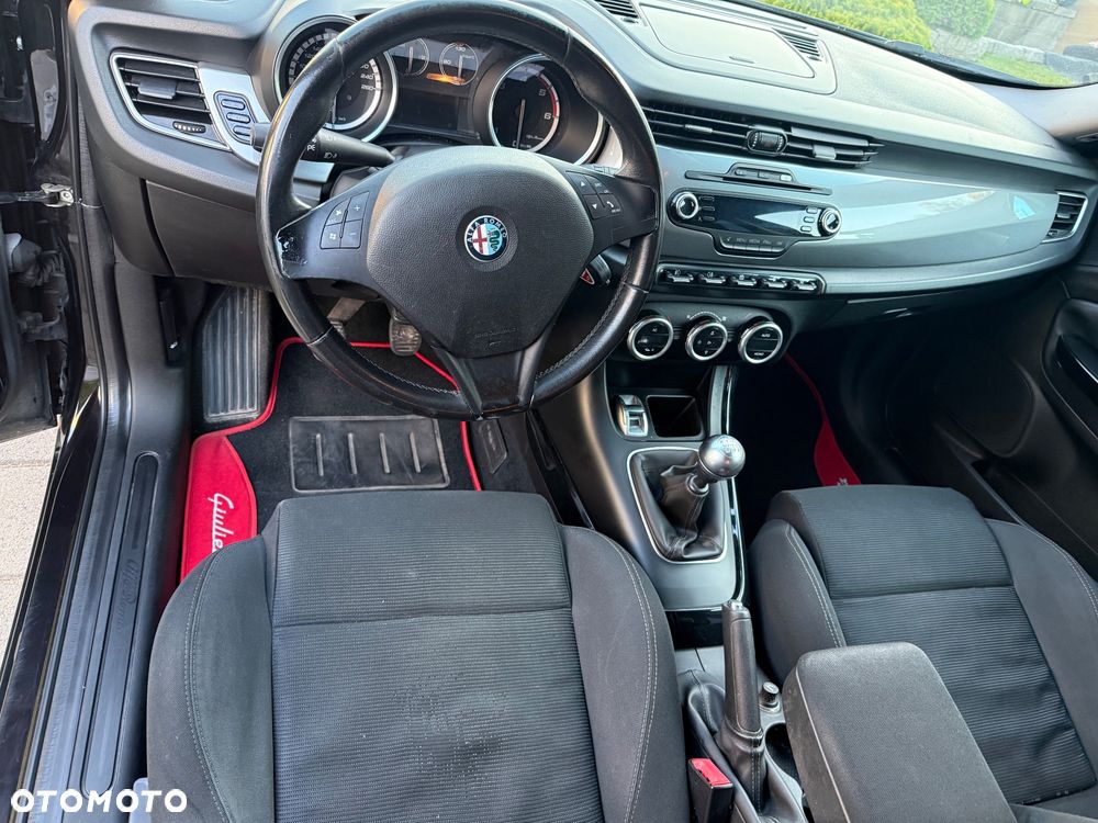 Alfa Romeo Giulietta 1.6 JTDM 16V Impression - 8