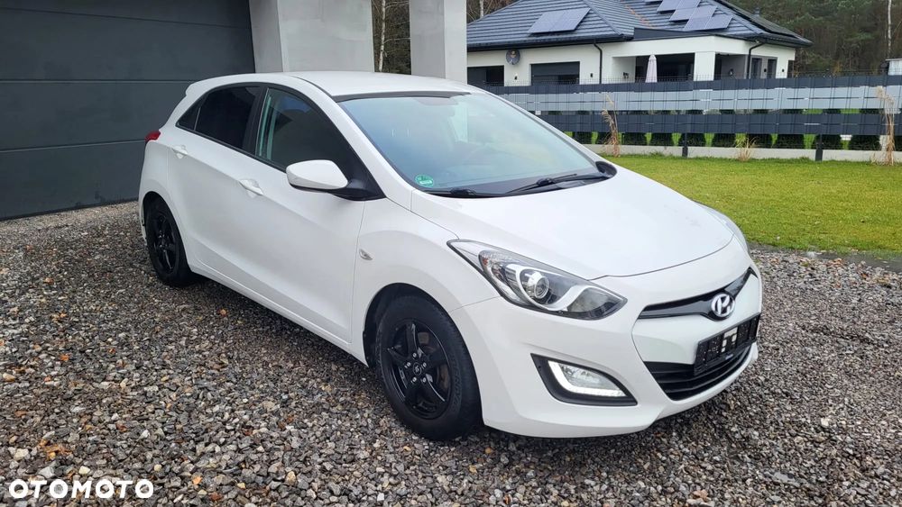 Hyundai i30 1.4 Fifa World Cup Edition - 13