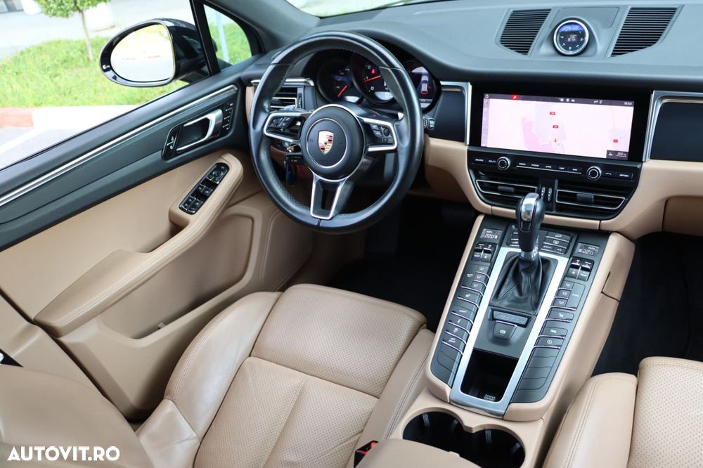 Porsche Macan Standard - 10