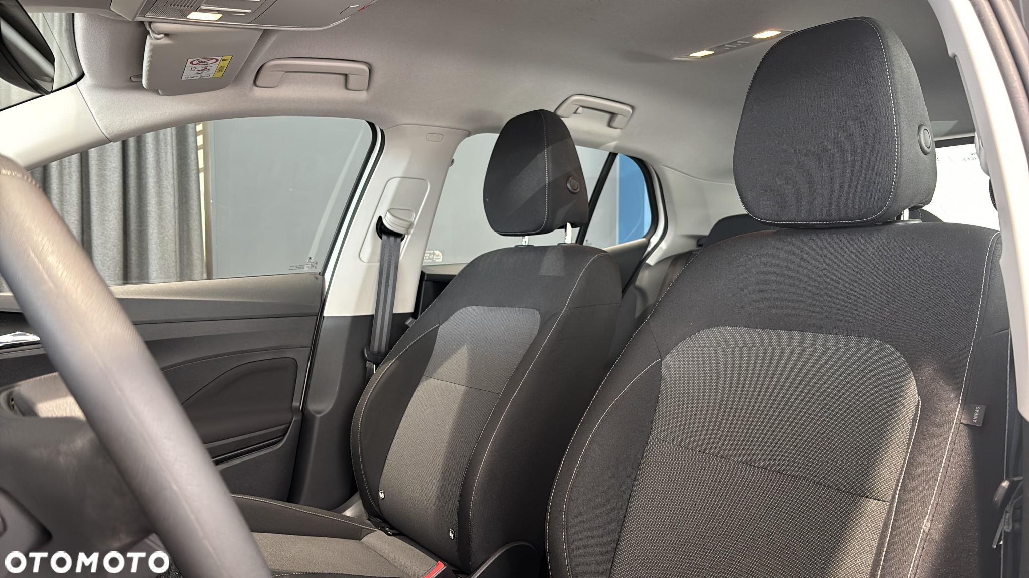 Skoda Fabia 1.0 Ambition - 11