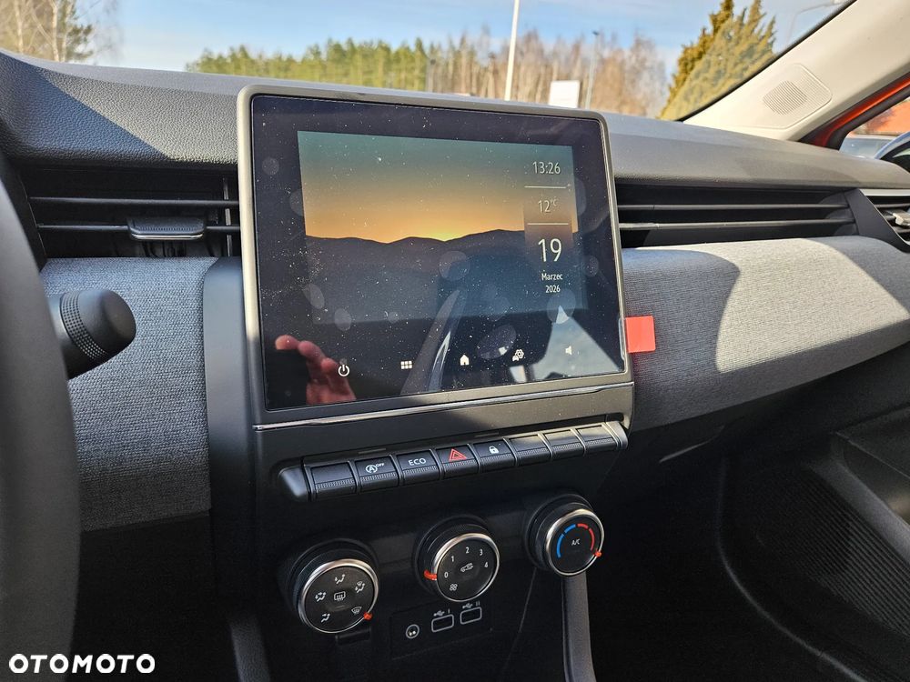 Renault Clio 1.0 TCe Evolution - 22