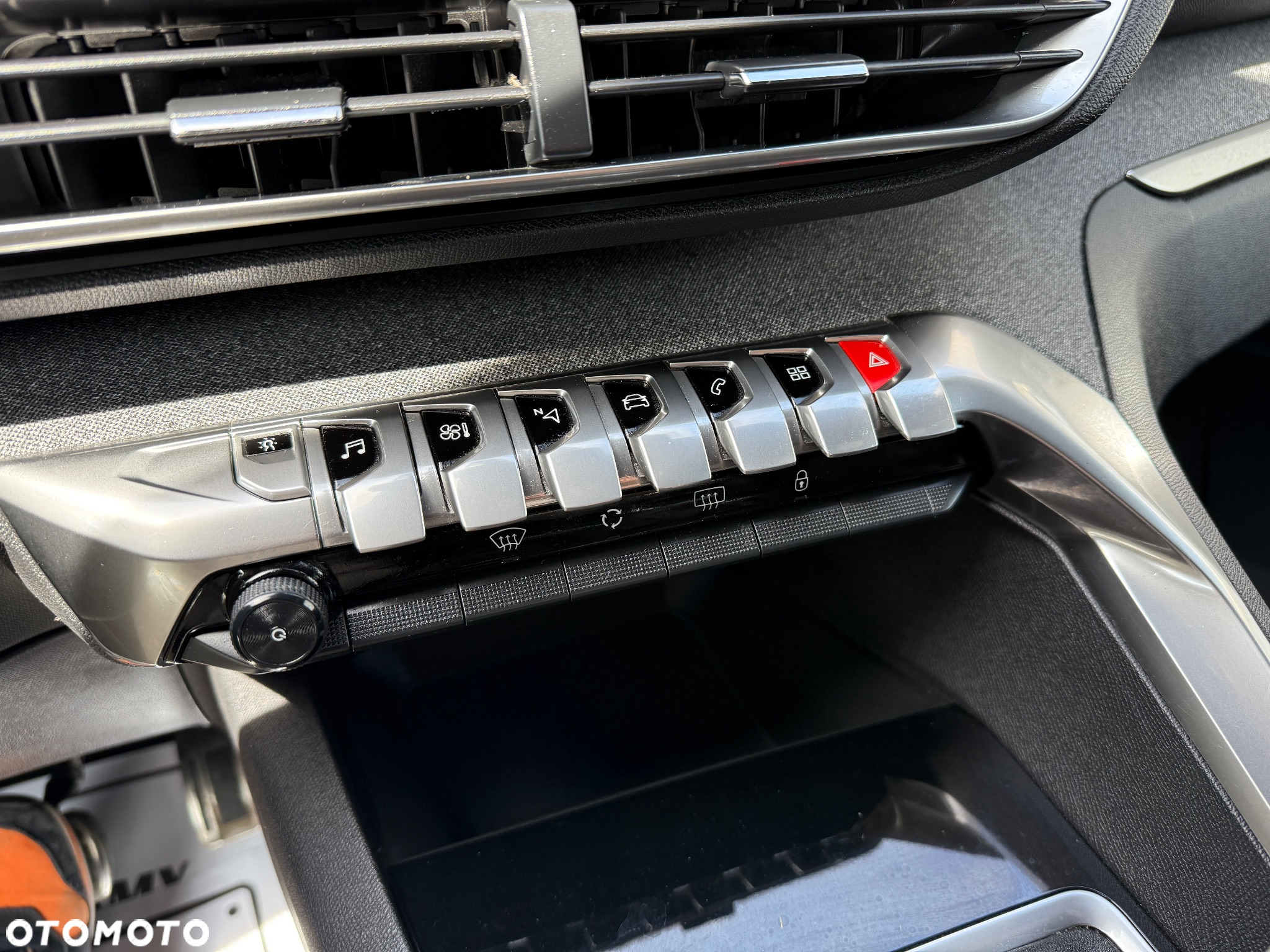 Peugeot 3008 PureTech 130 Stop & Start GPF Allure Pack - 14