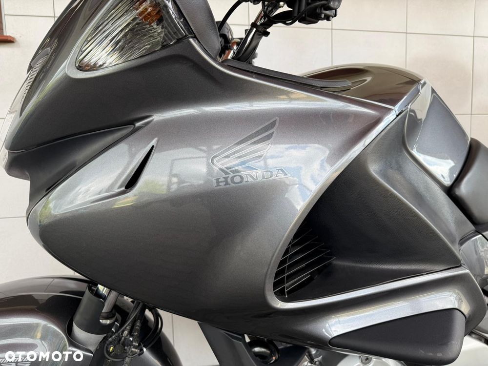 Honda Deauville - 29