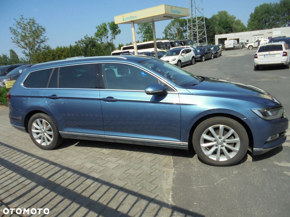 Volkswagen Passat Variant 2.0 TDI SCR BlueMotion Highline - 41
