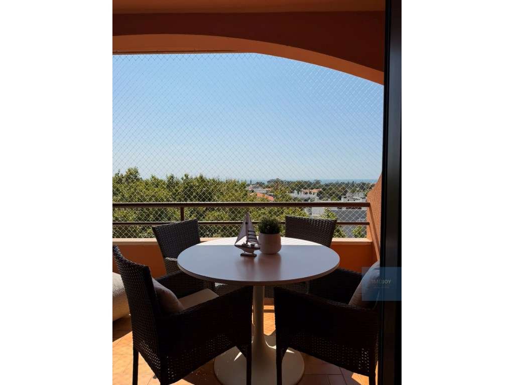 Apartamento T2 com Vista Mar em Cascais - Grande imagem: 2/25