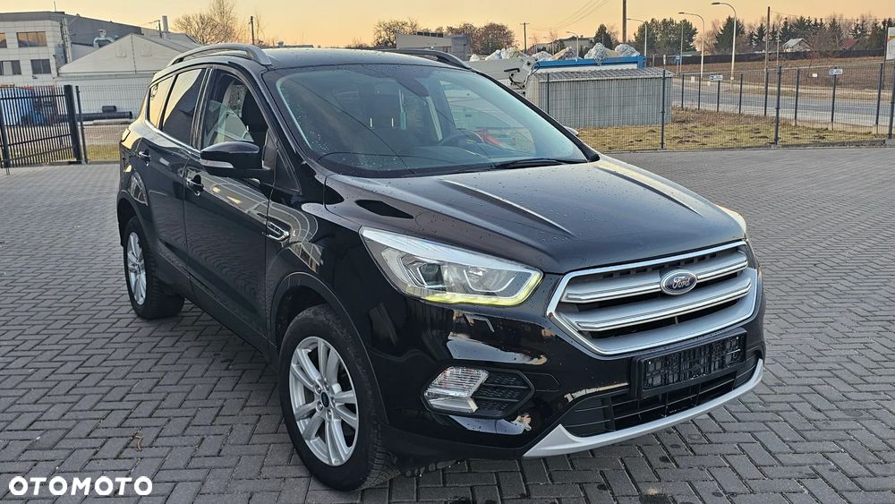 Ford Kuga - 2