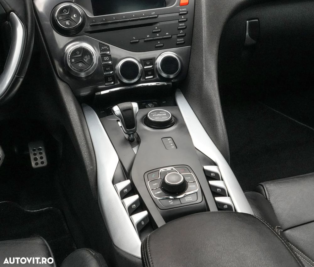 Citroën DS5 2.0 HYbrid4 Airdream Sport Chic - 21