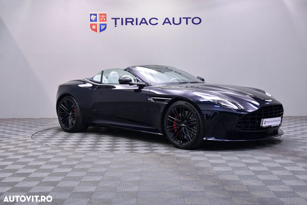 Aston Martin DB12 Volante - 15