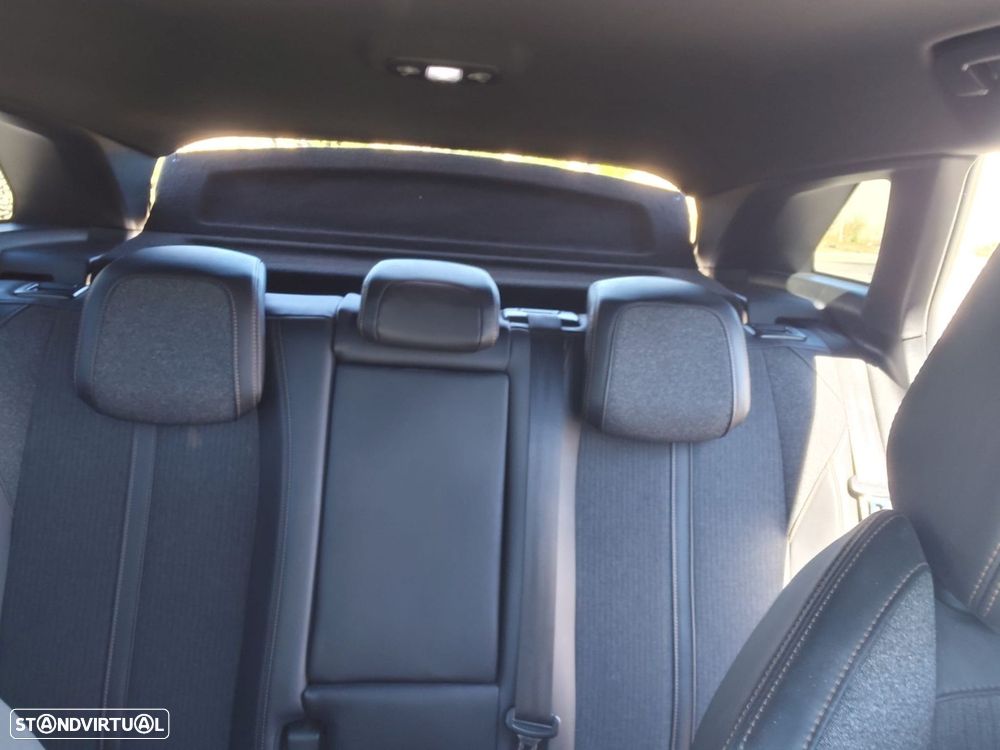 Peugeot 3008 2.0 BlueHDi GT EAT6 - 20