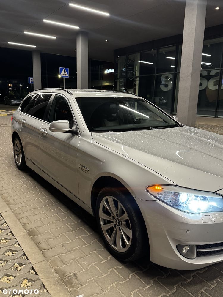 BMW Seria 5 520d - 3