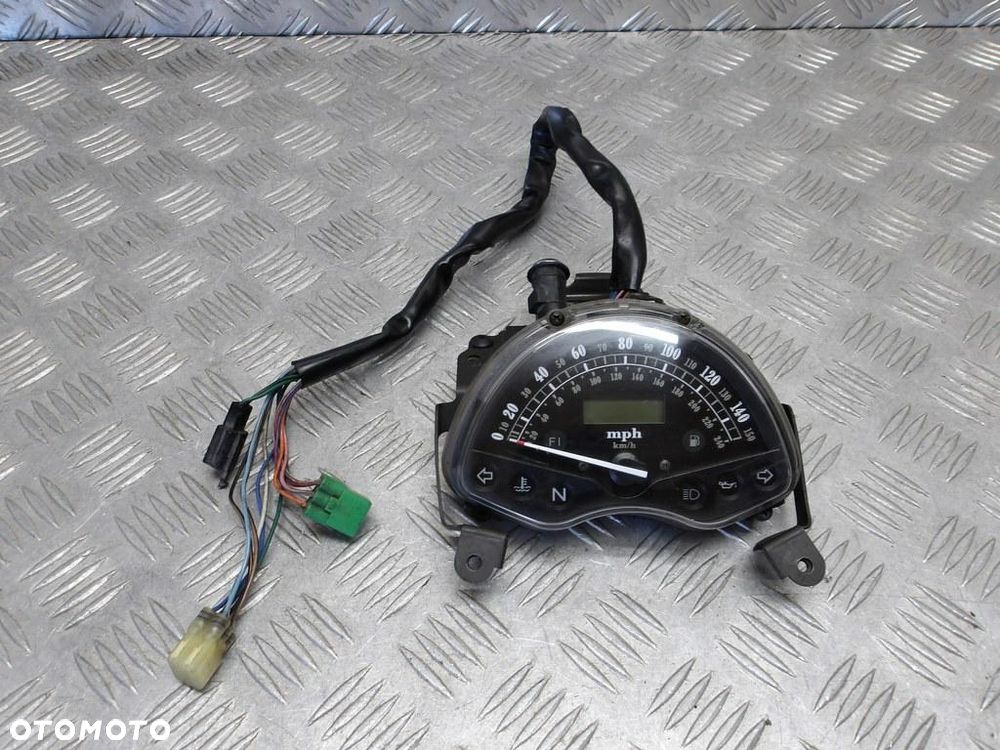 Licznik zegar prędkościomierz HONDA VTX 1800 R/S 02-03r   PN. 37200-MCV-671 - 1