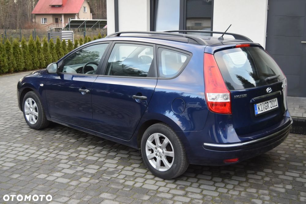 Hyundai i30 1.4 Base - 13