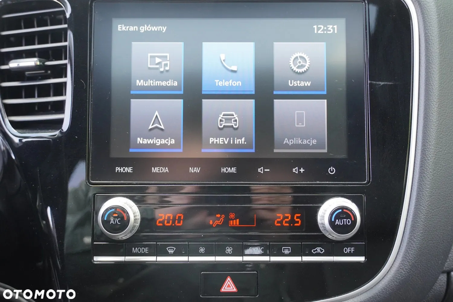 Mitsubishi Outlander ver-phev-instyle-plus - 11
