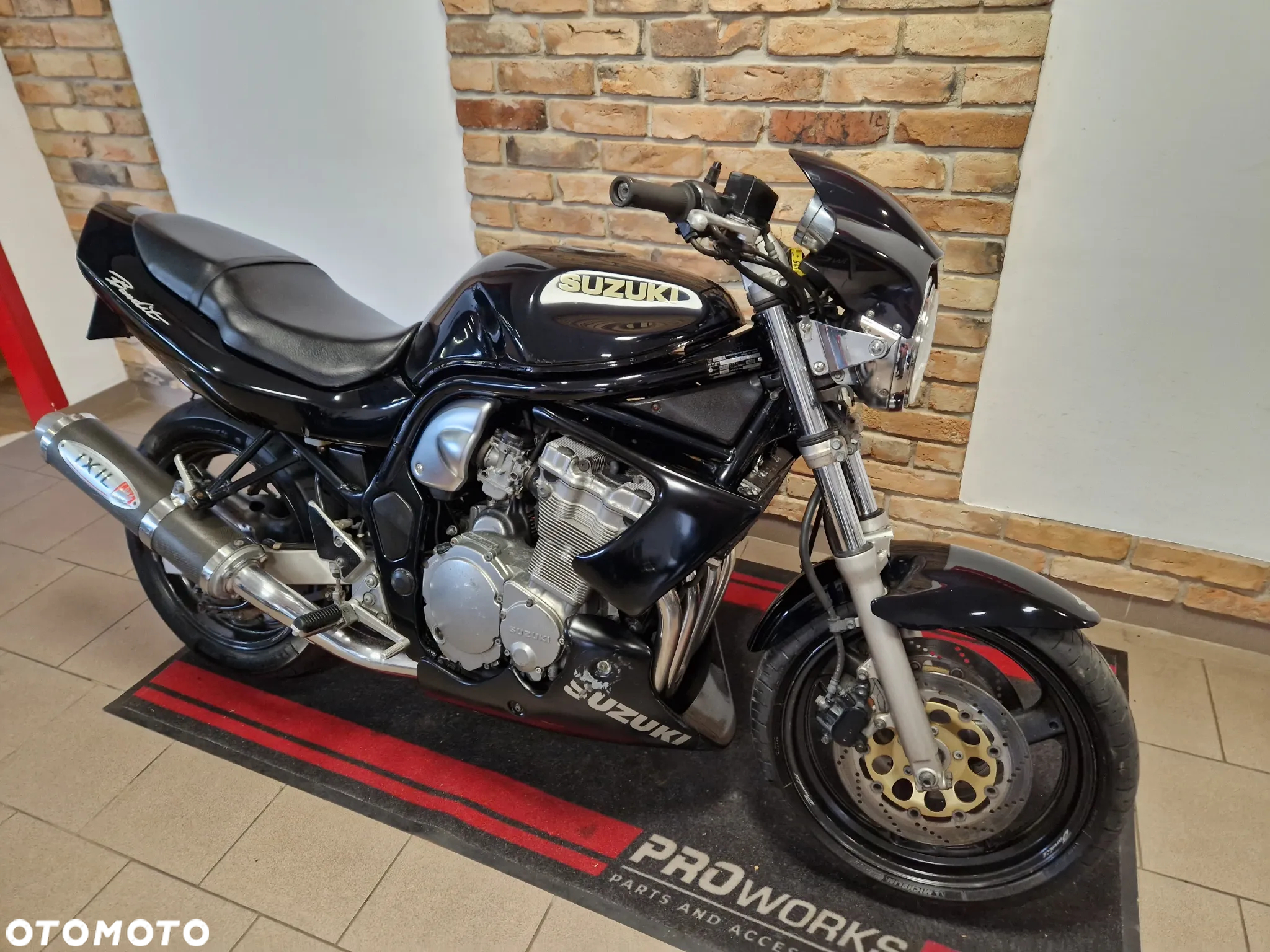 Suzuki Bandit - 19