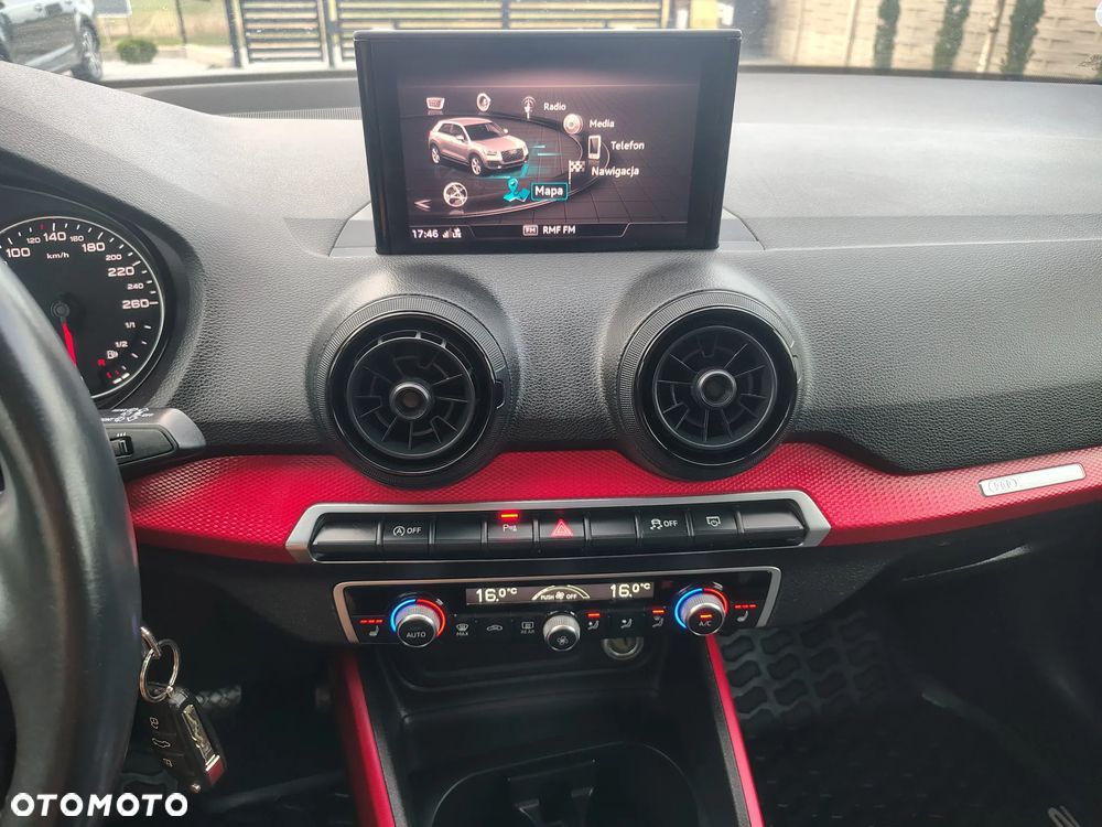Audi Q2 - 30