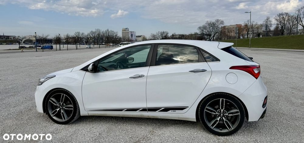 Hyundai i30 1.6 T GDI Turbo - 15