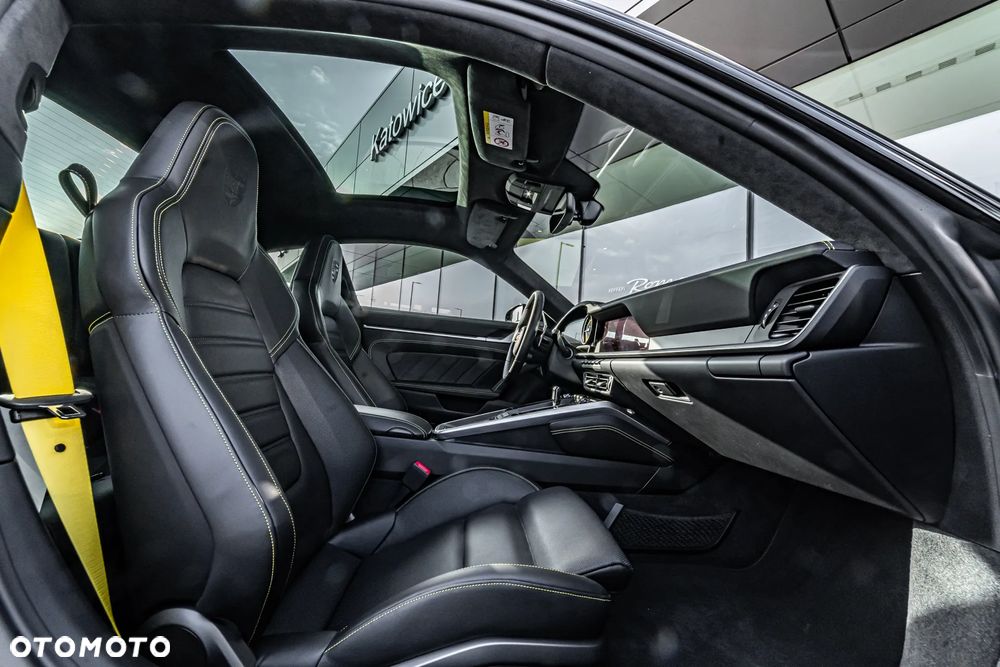 Porsche 911 Turbo S - 14