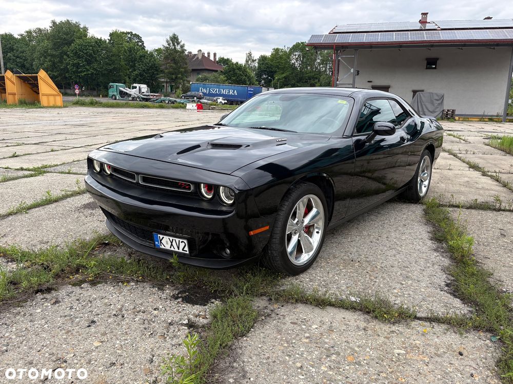 Dodge Challenger - 5