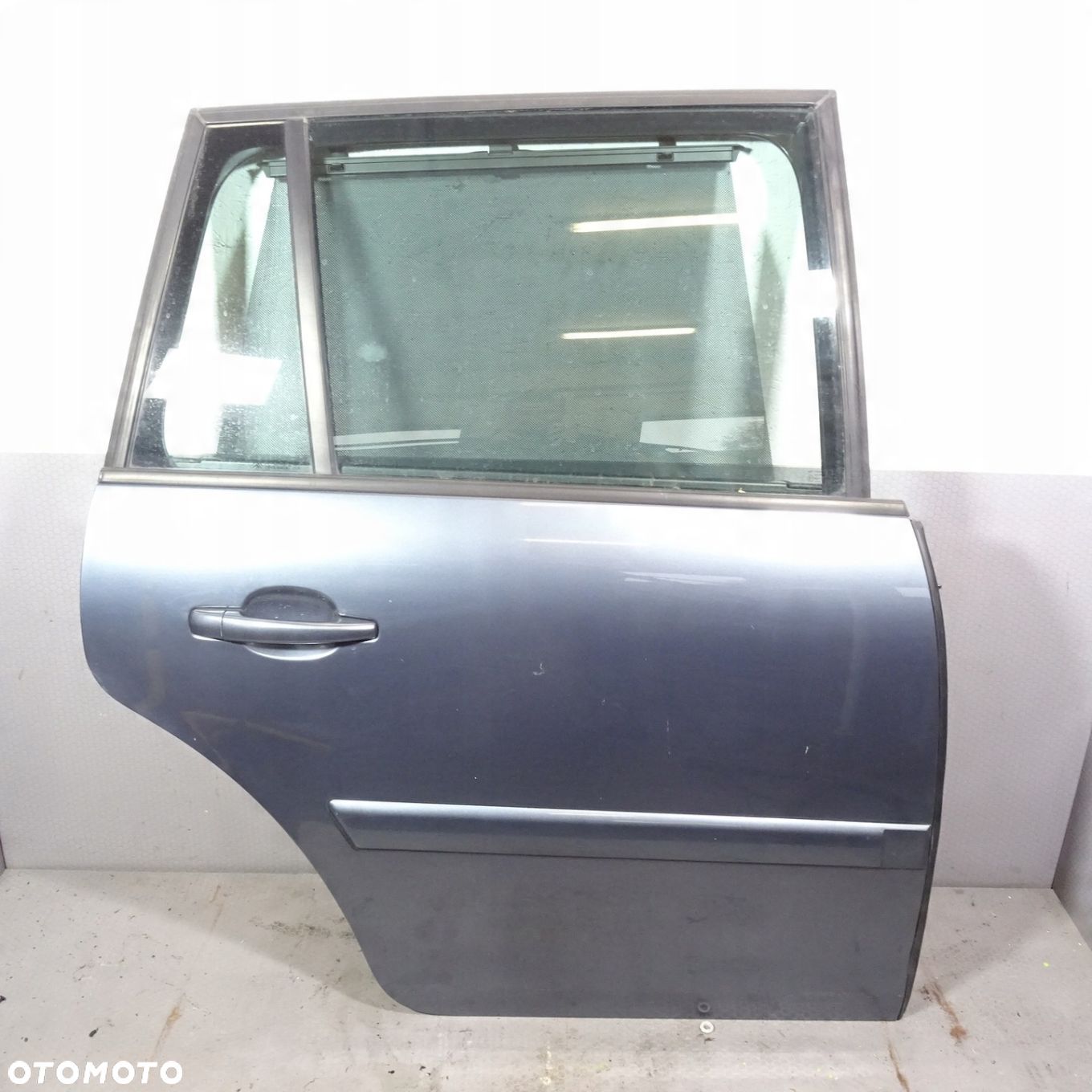 CITROEN C4 GRAND PICASSO DRZWI TYŁ PRAWE EZWD - 1