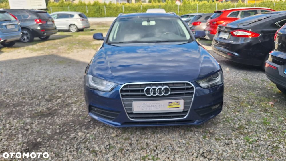 Audi A4 Avant - 1