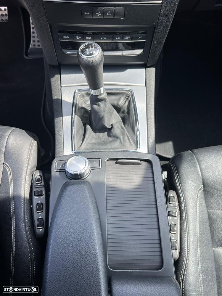 Mercedes-Benz E 250 CDi Avantgarde BlueEfficiency - 24