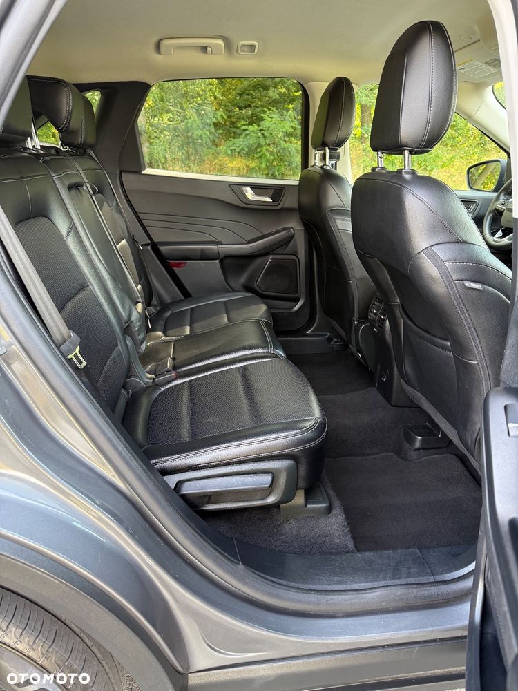Ford Escape 2.0 EcoBoost AWD Titanium - 18
