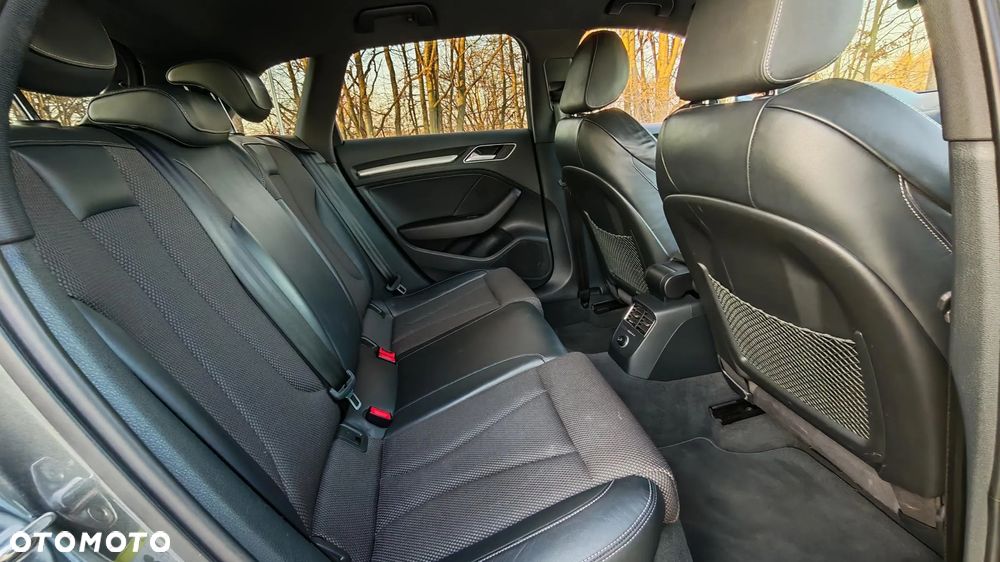 Audi A3 Sportback 30 TDI S tronic design - 25