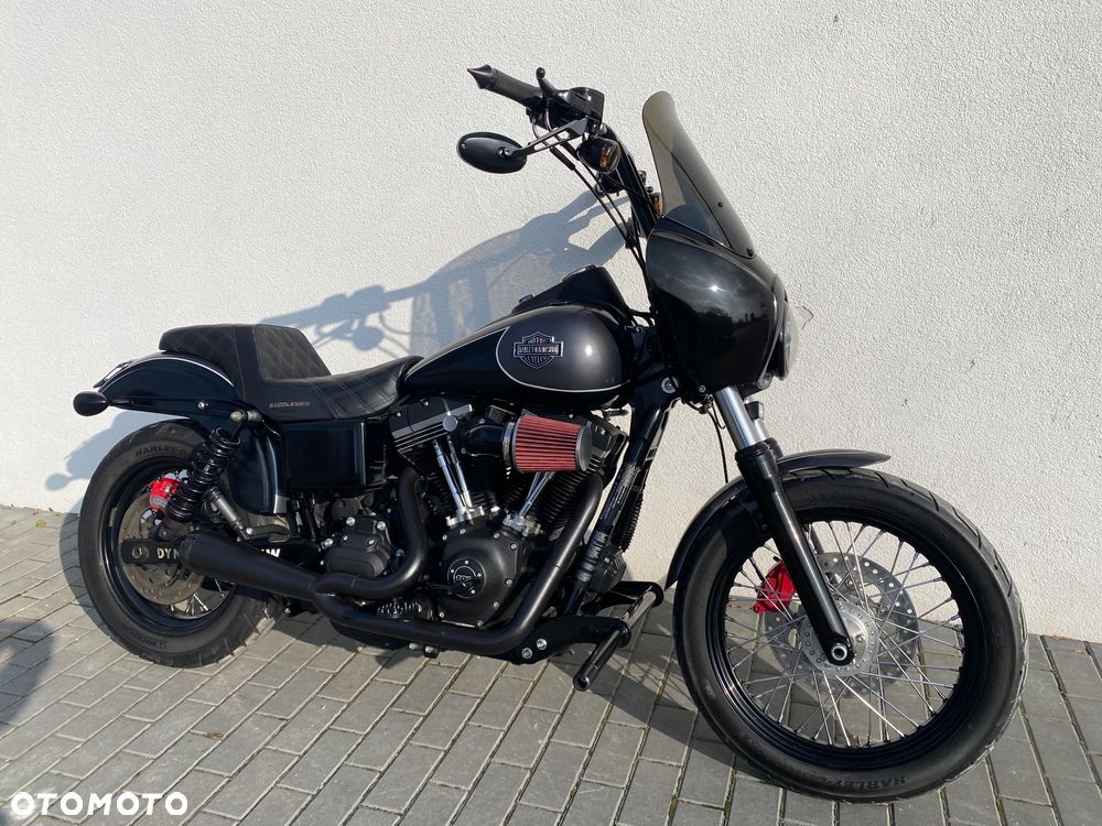 Harley-Davidson Dyna Street Bob - 4