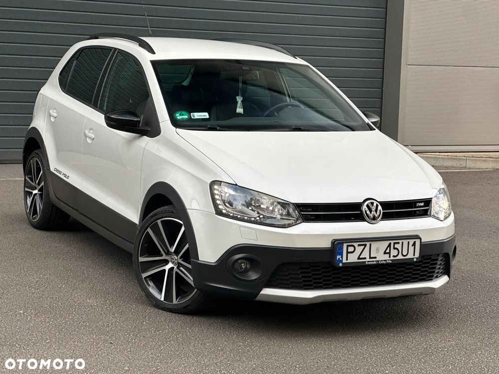 Volkswagen Polo 1.6 TDI Cross Urban White - 2