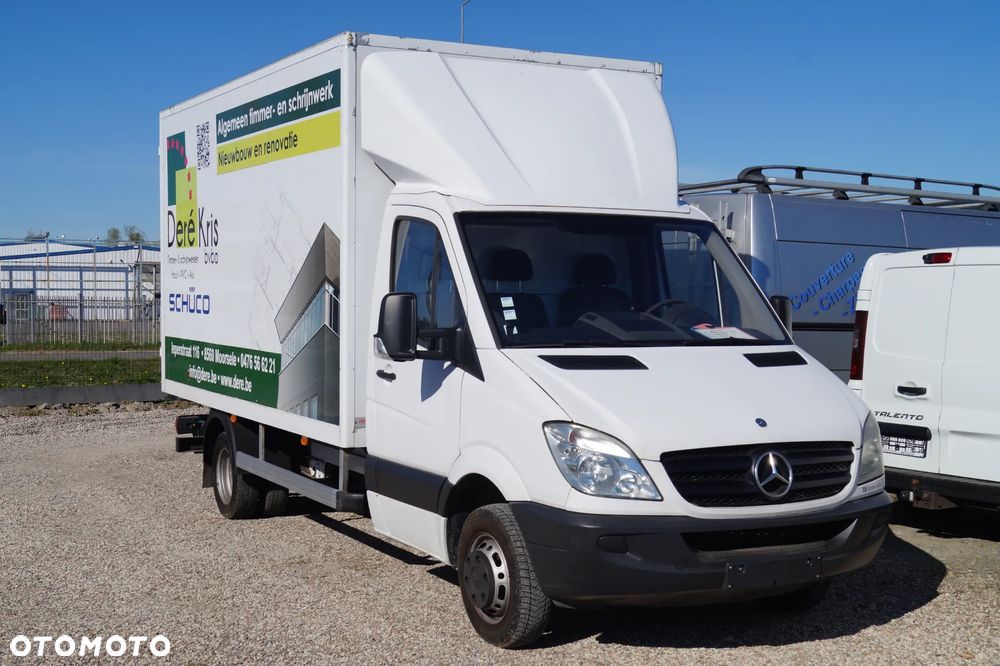 Mercedes-Benz Sprinter - 5