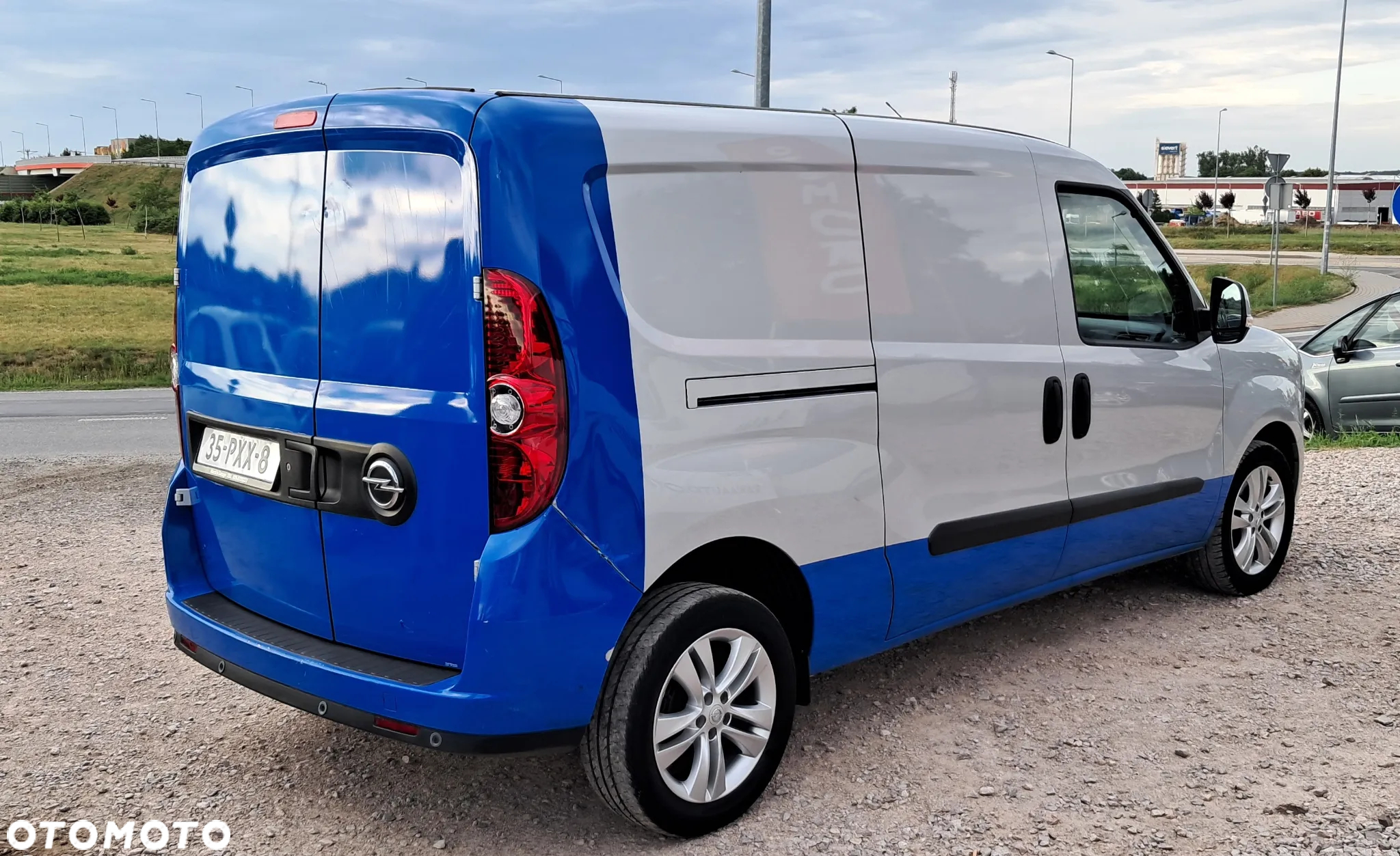 Opel COMBO - 4