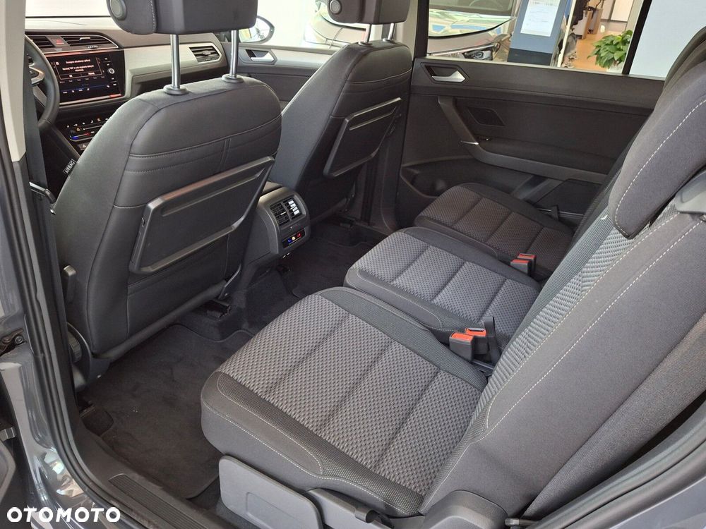 Volkswagen Touran 2.0 TDI BMT SCR Comfortline Plus - 19