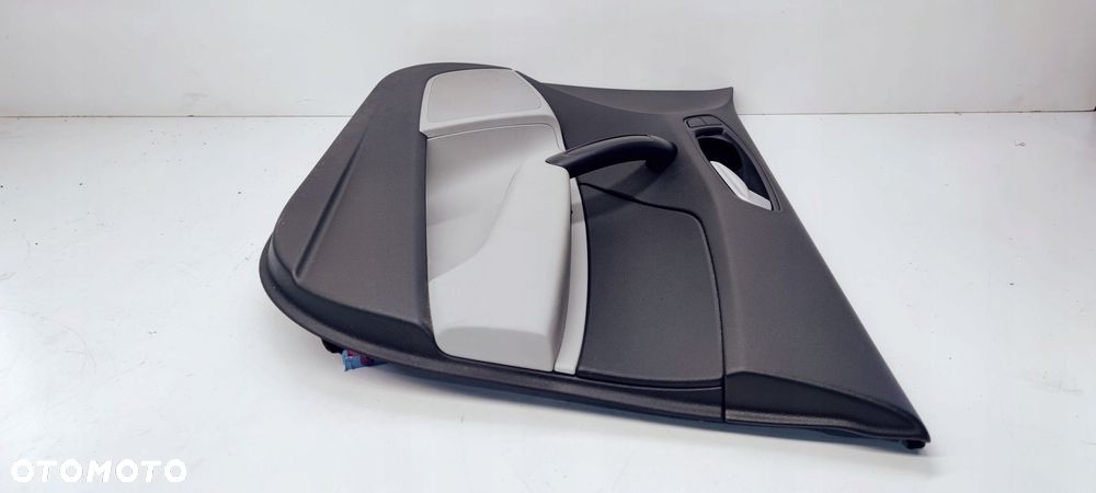 BOCZEK DRZWI PRAWY PRZÓD AUDI A1 8X4867106 *60* - 4