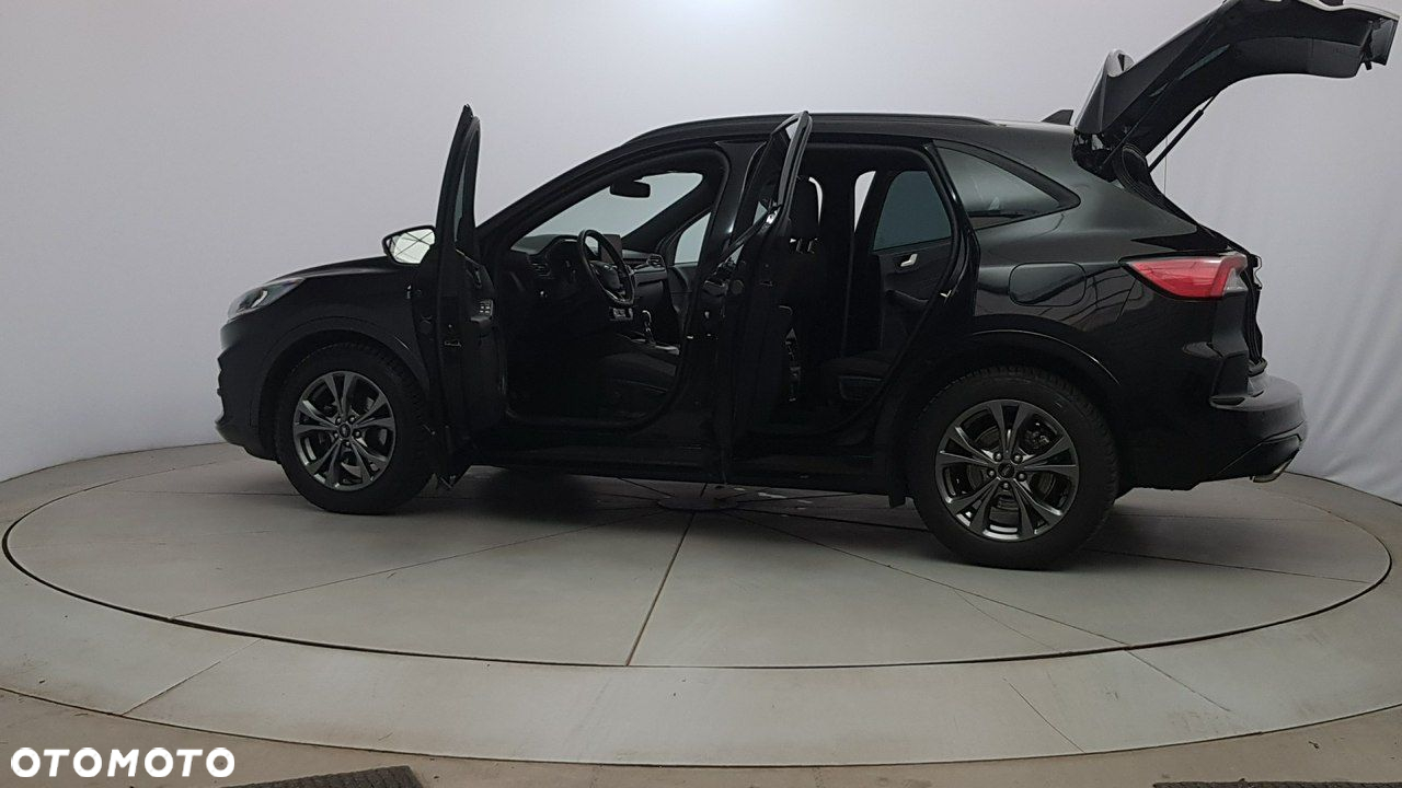 Ford Kuga - 11