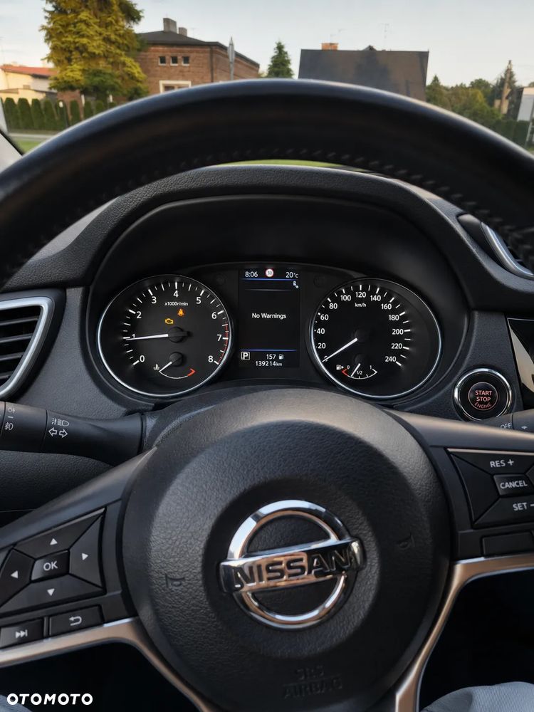 Nissan Qashqai 1.3 DIG-T N-Connecta DCT - 8