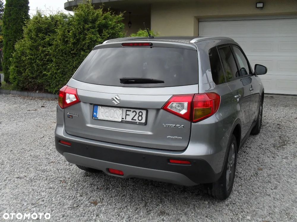 Suzuki Vitara 1.6 Comfort 4WD - 25