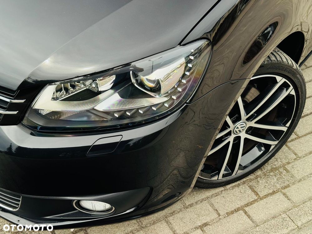 Volkswagen Touran 2.0 TDI DPF Highline DSG - 10