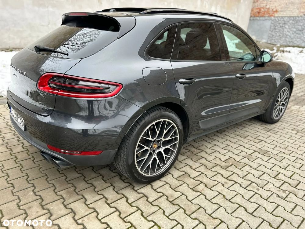Porsche Macan - 4